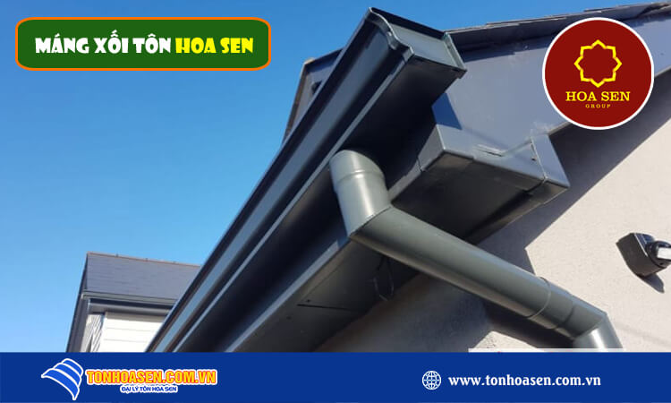 Máng xối tôn hoa sen 